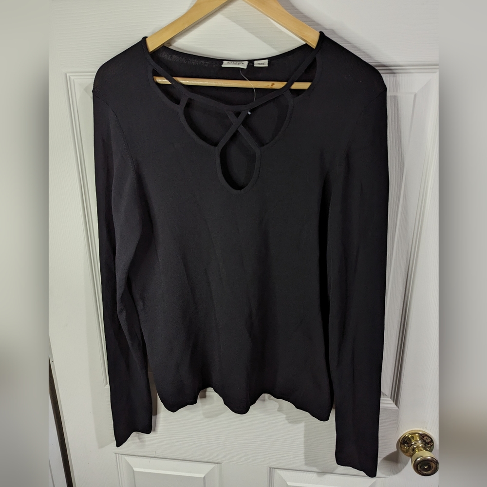 Cato black cut out front blouse long sleeve size 14/16 W